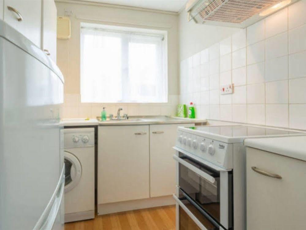 Armitage Way Holiday Apartment - Perfect To Self Isolate CBG エクステリア 写真